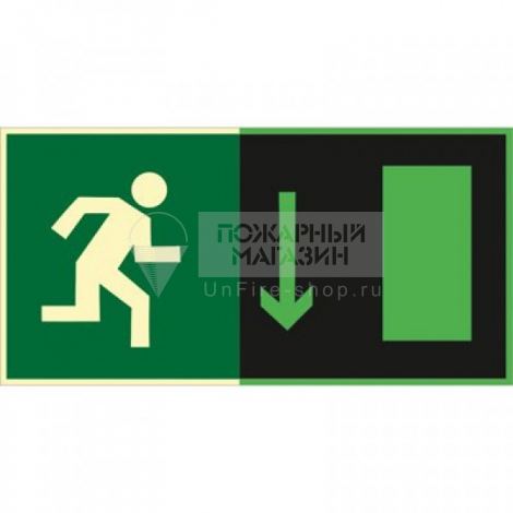 Знак ФЭС Е09 Указатель двери эвакуационного выхода (правосторонний) (фотолюминесцентный, пленка 300х150 мм)